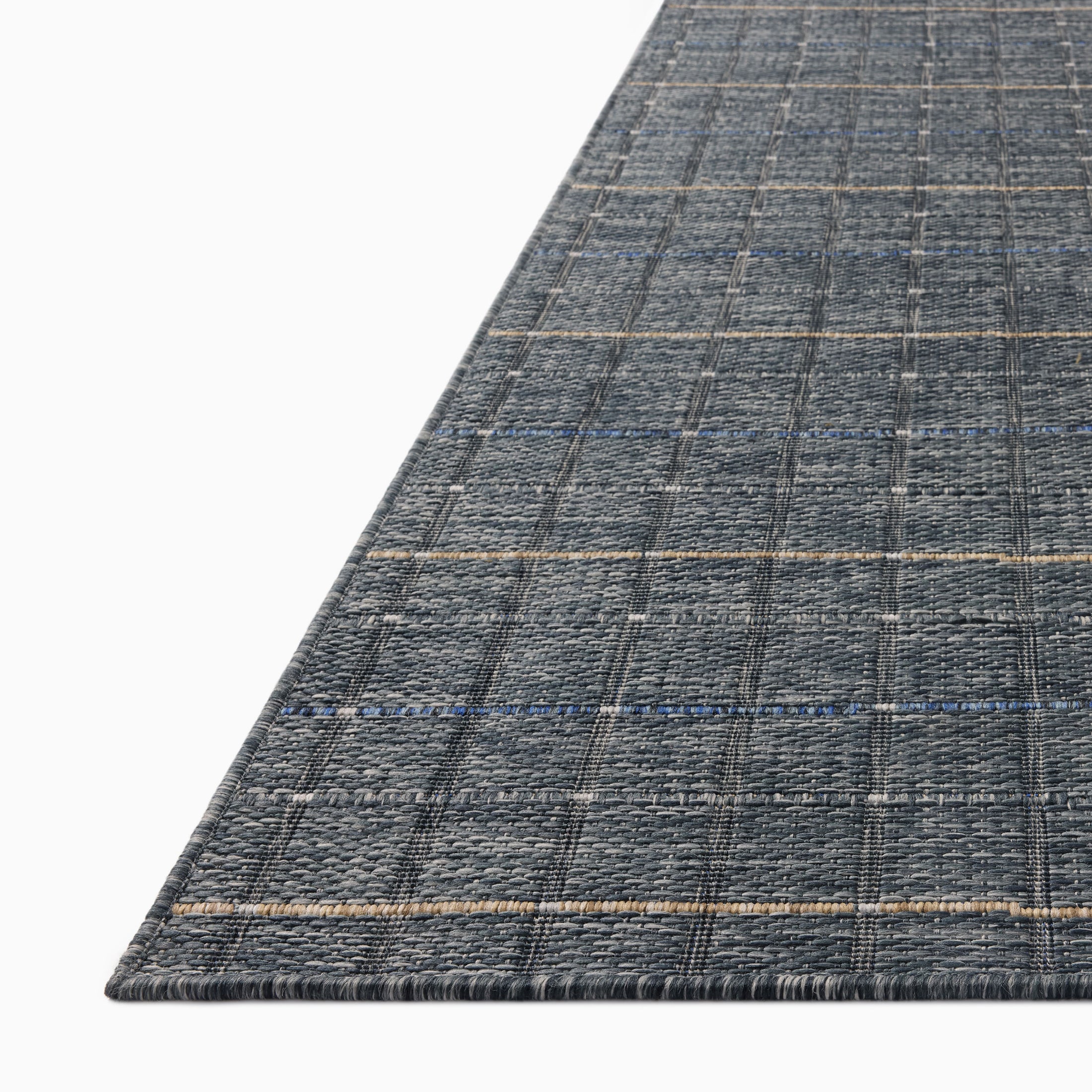 Hemlocke Indoor/Outdoor Rug in Sky / Wheat, 7'10" x 10'