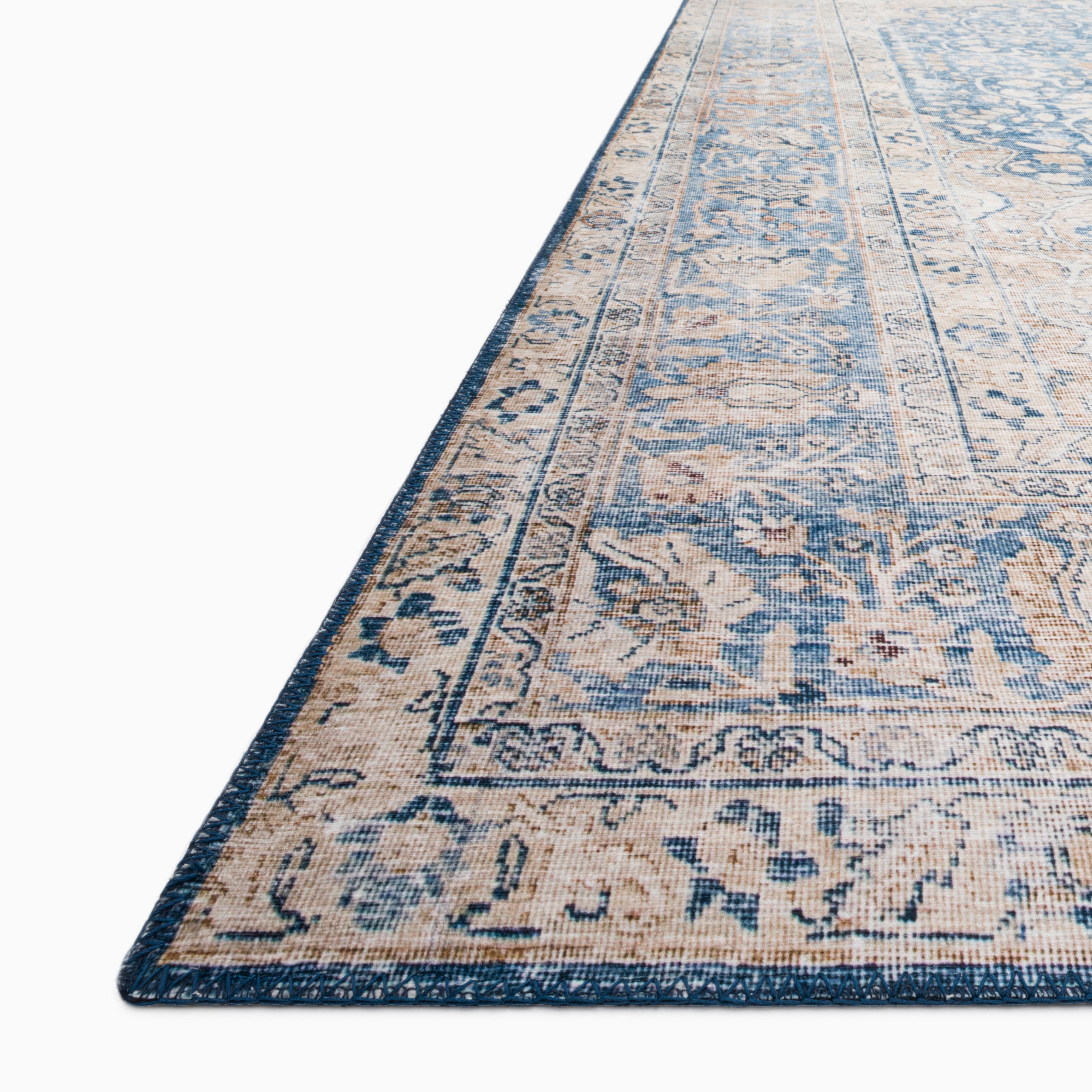 Hutchinson Polyester Face Rug in Marine / Peach