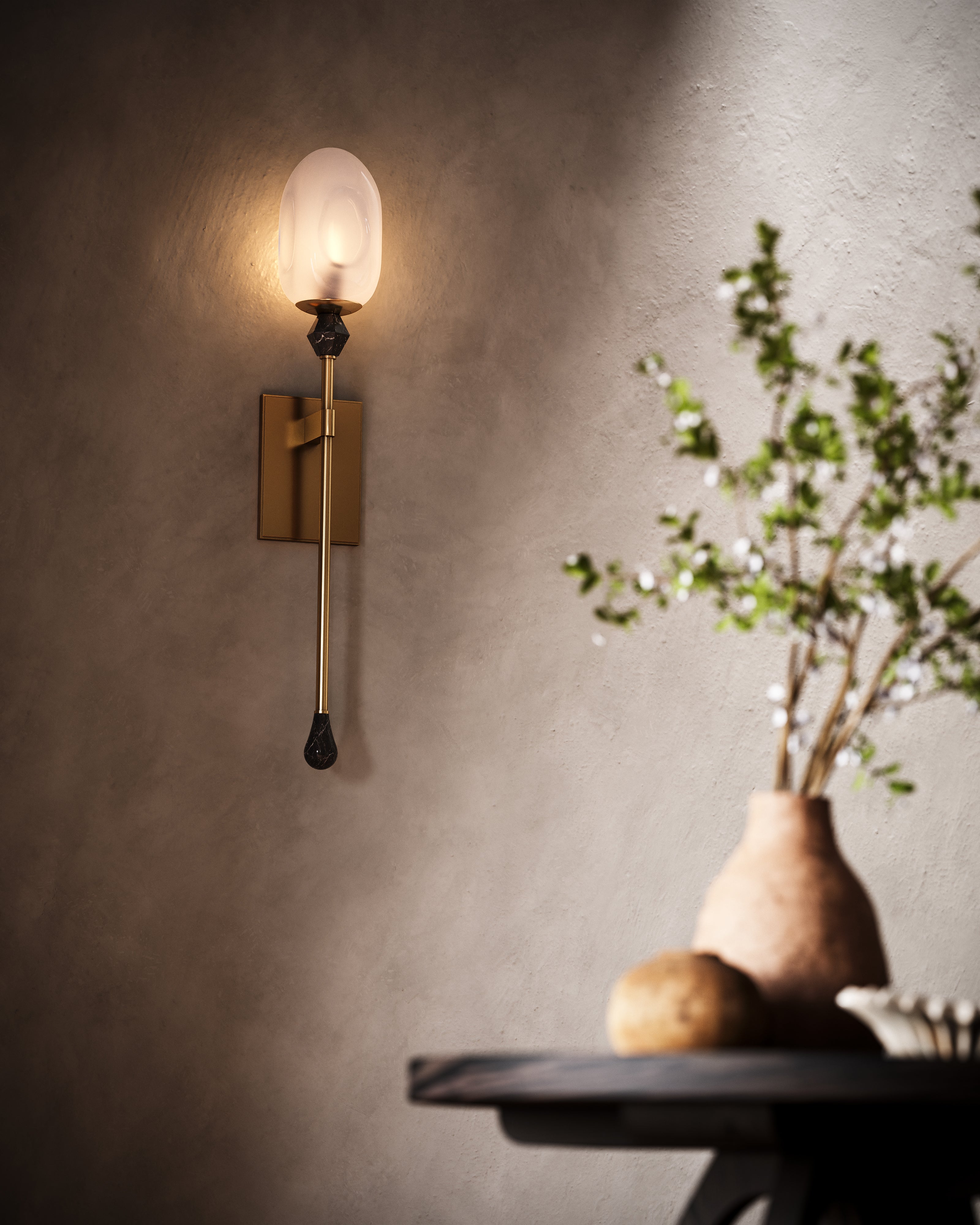 Shonda Wall Sconce in Vintage Brass