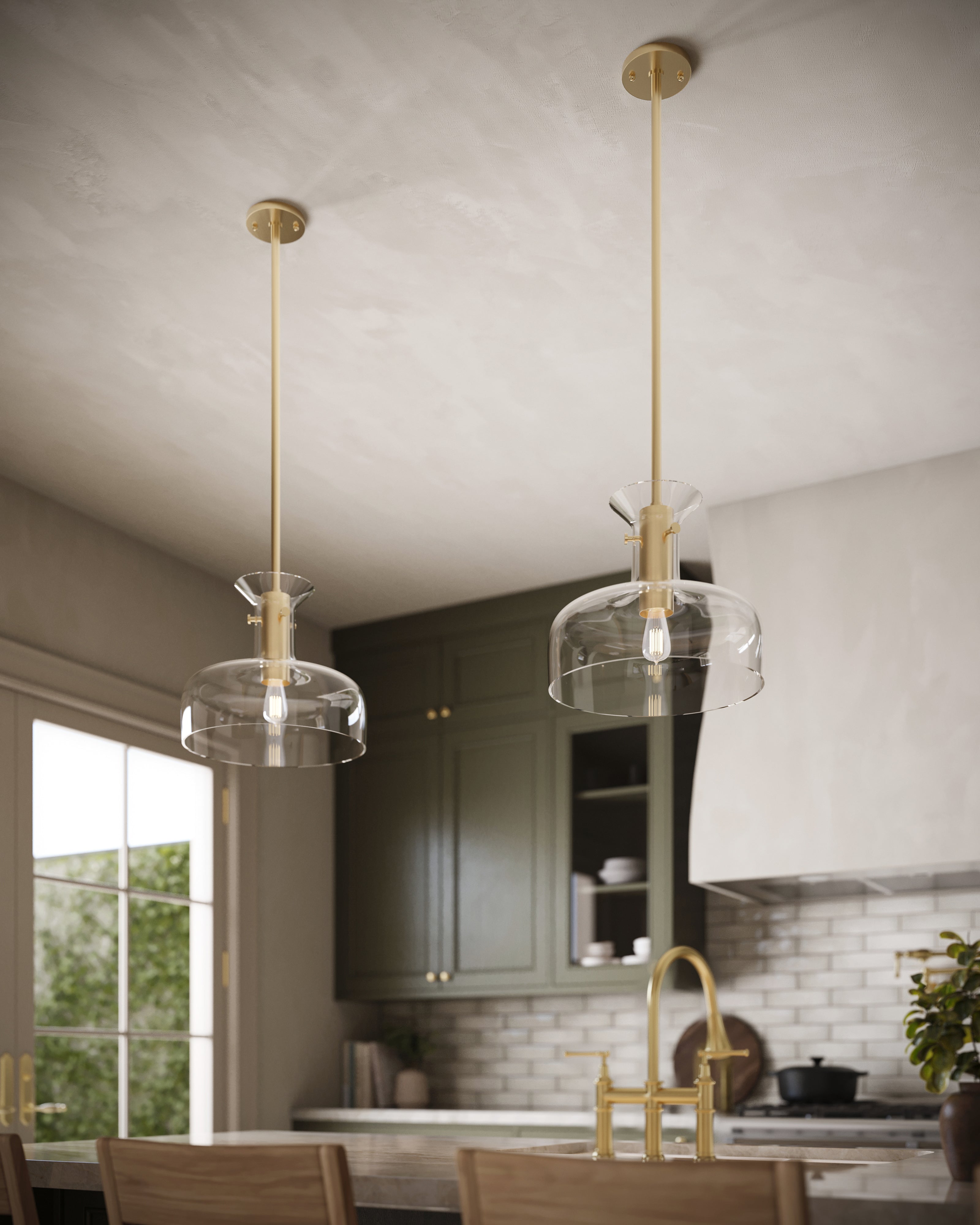 Otis Pendant In Aged Brass