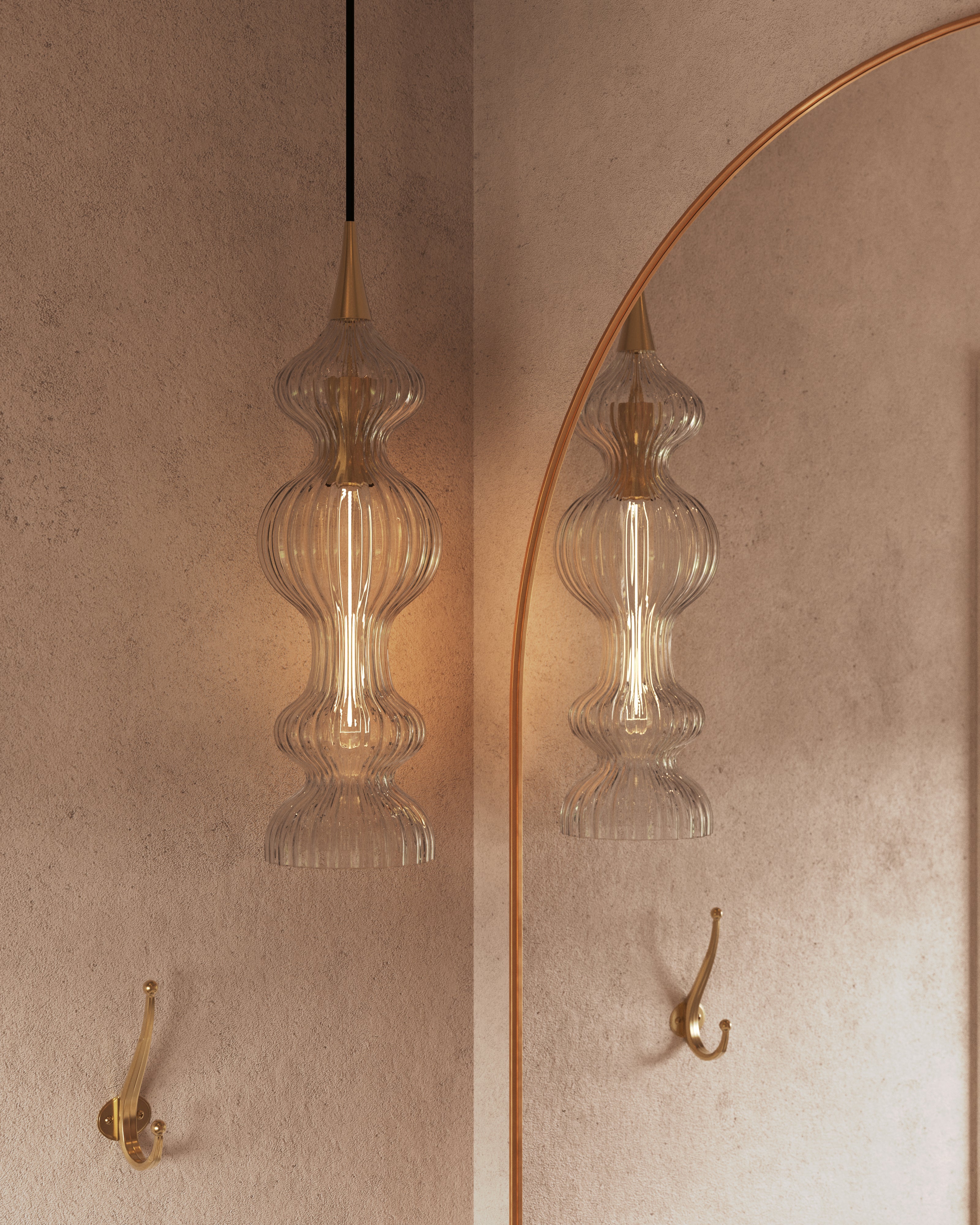 Satine Pendant In Aged Brass Clear