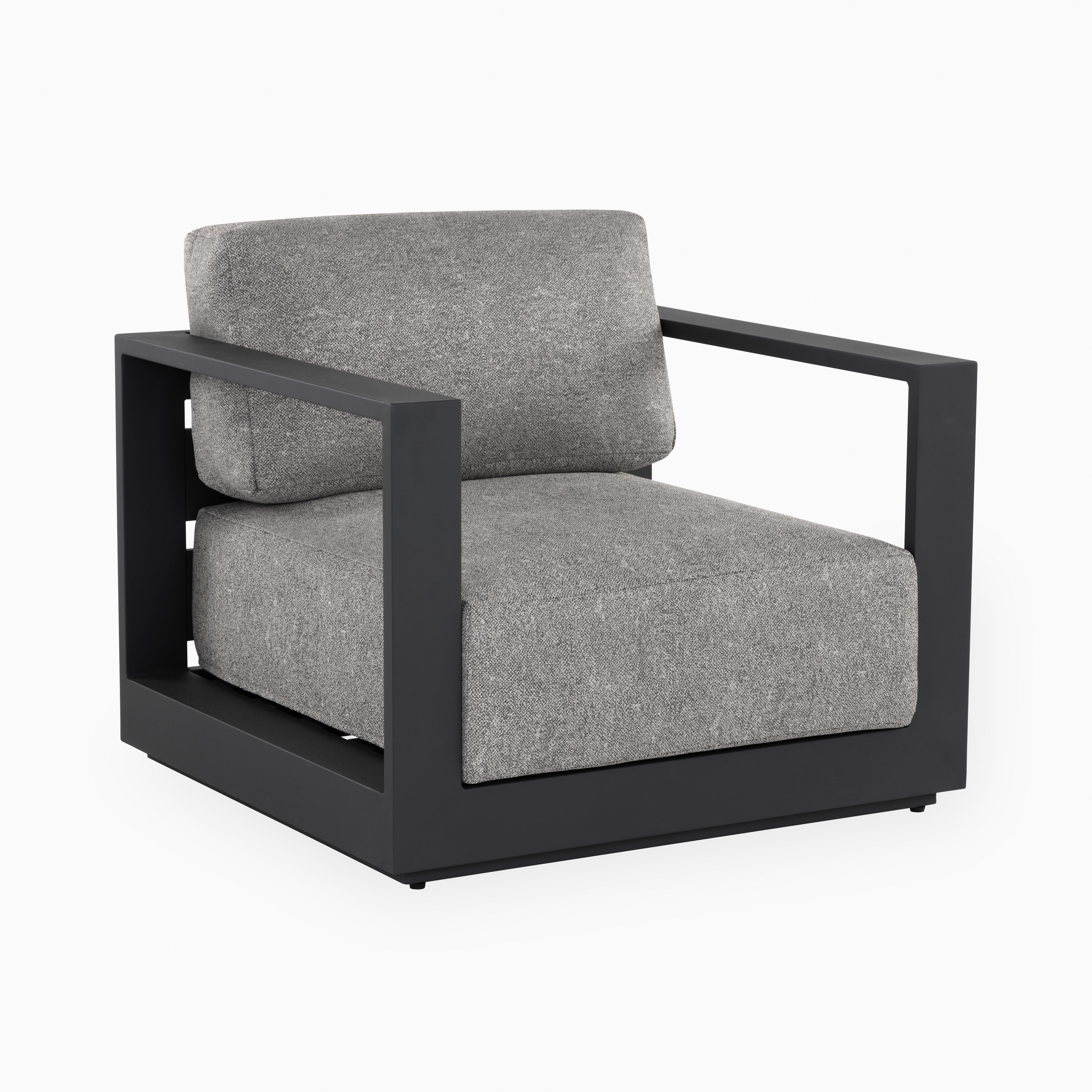 Noa Outdoor Lounge Chair in Grey