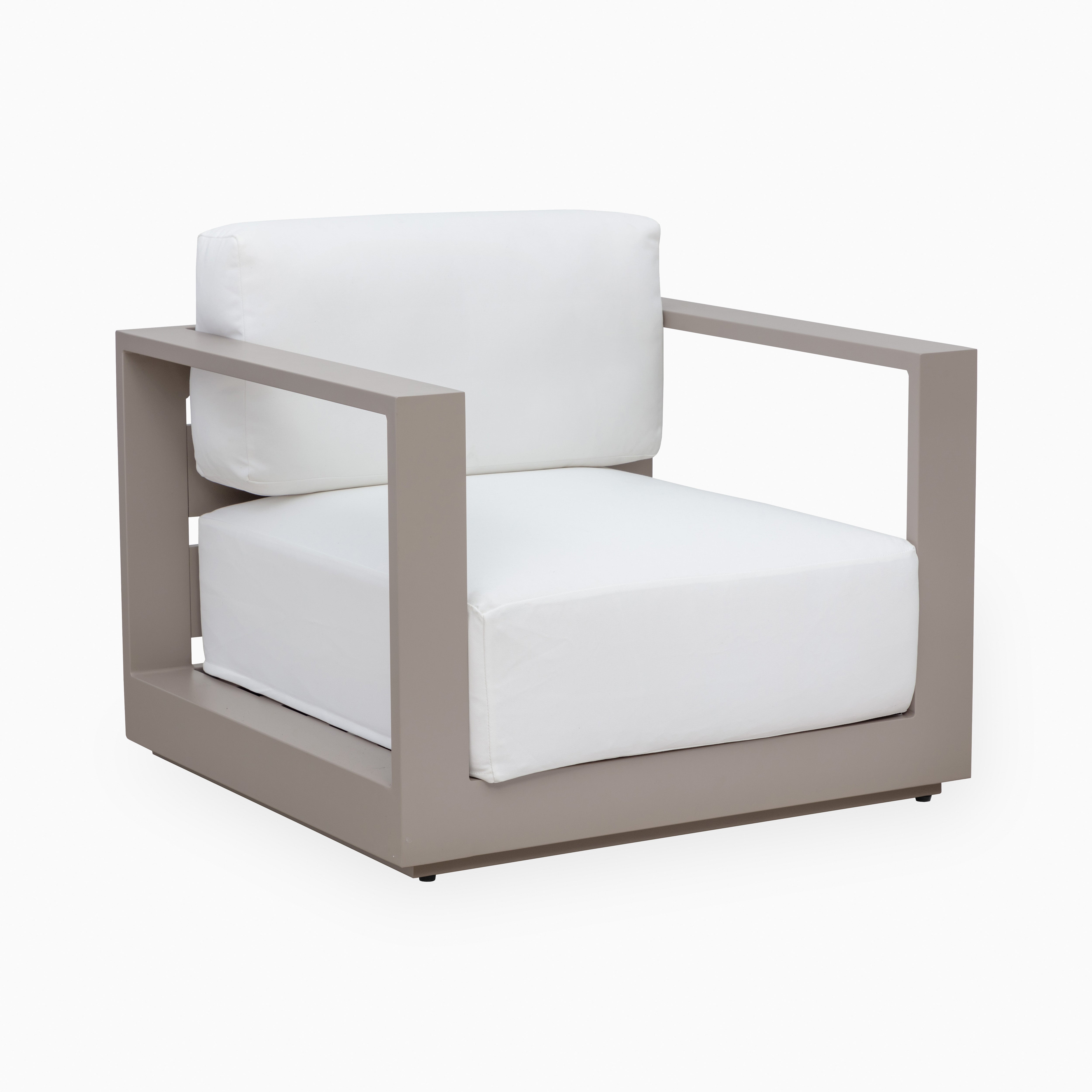 Noa Outdoor Lounge Chair in White
