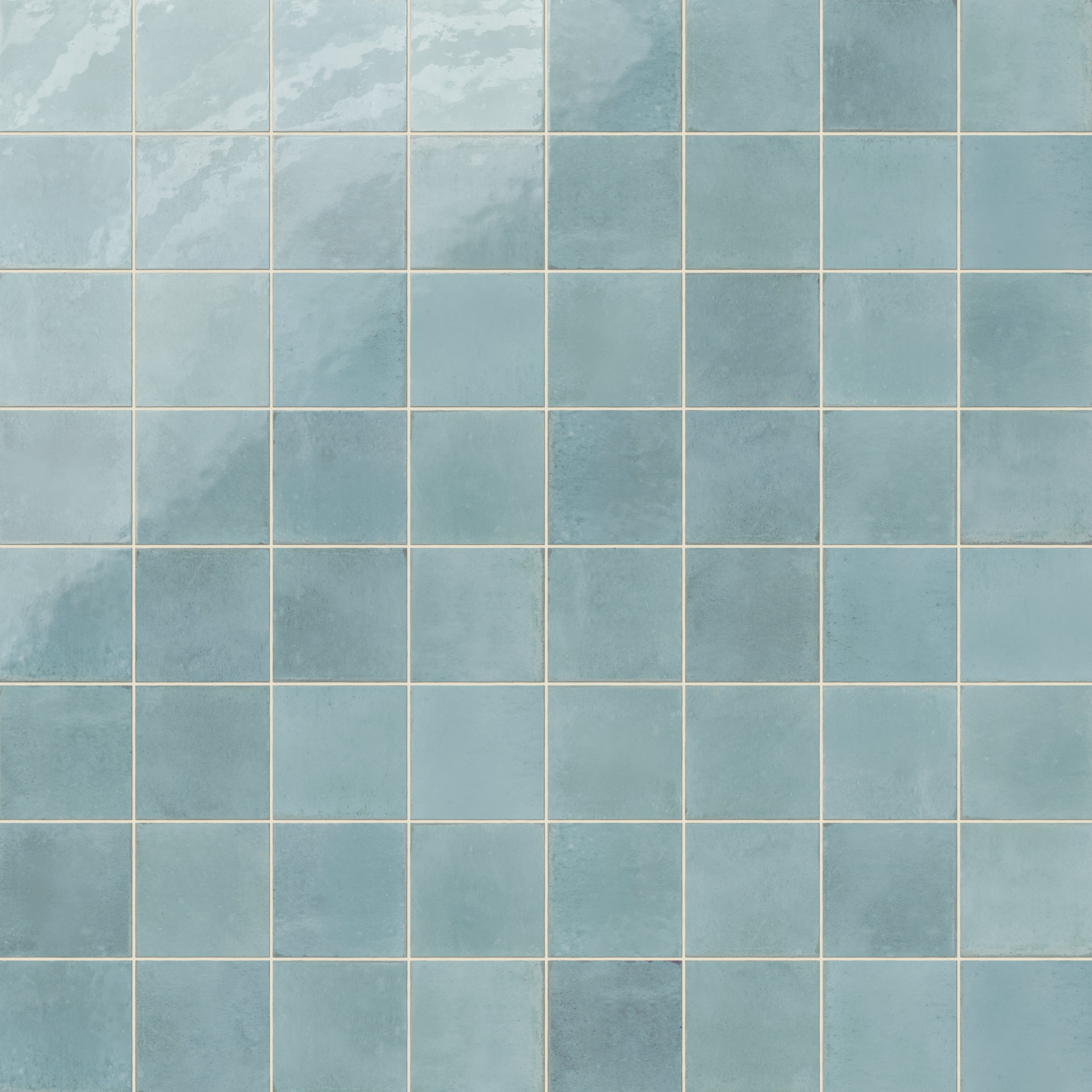 Makenna 6x6 Glossy Porcelain Tile in Ice