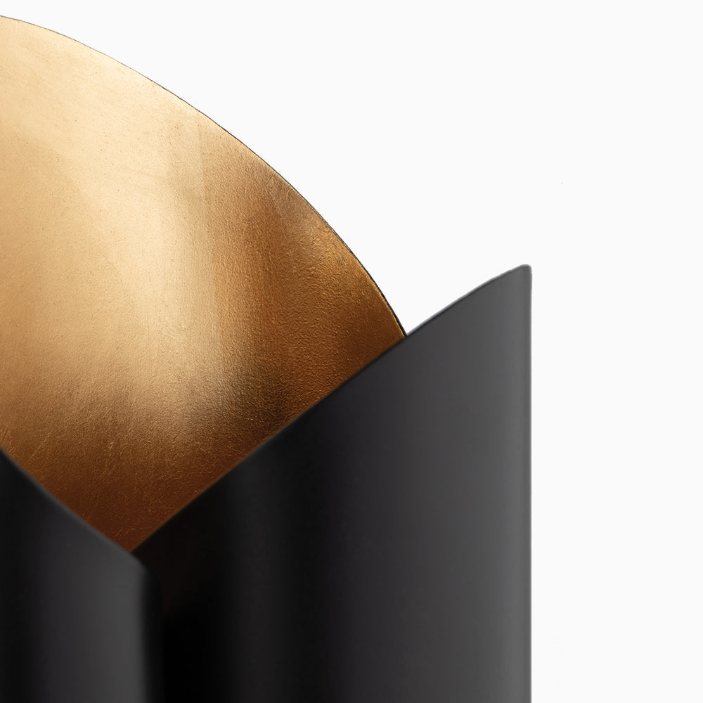 Cillian Pendant In Gold Leaf/White