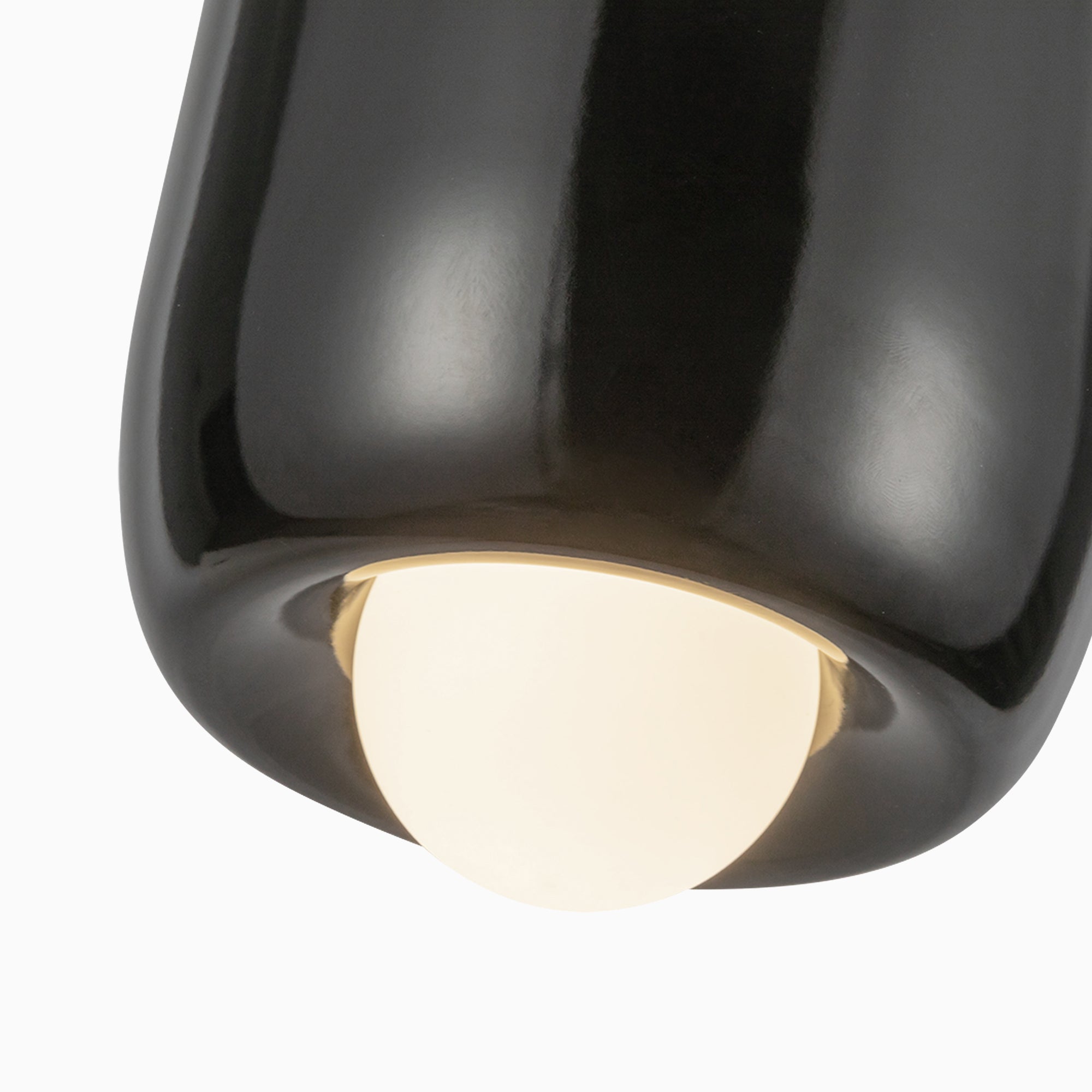 Tilly 7" LED Pendant in Glossy Black, Universal Voltage