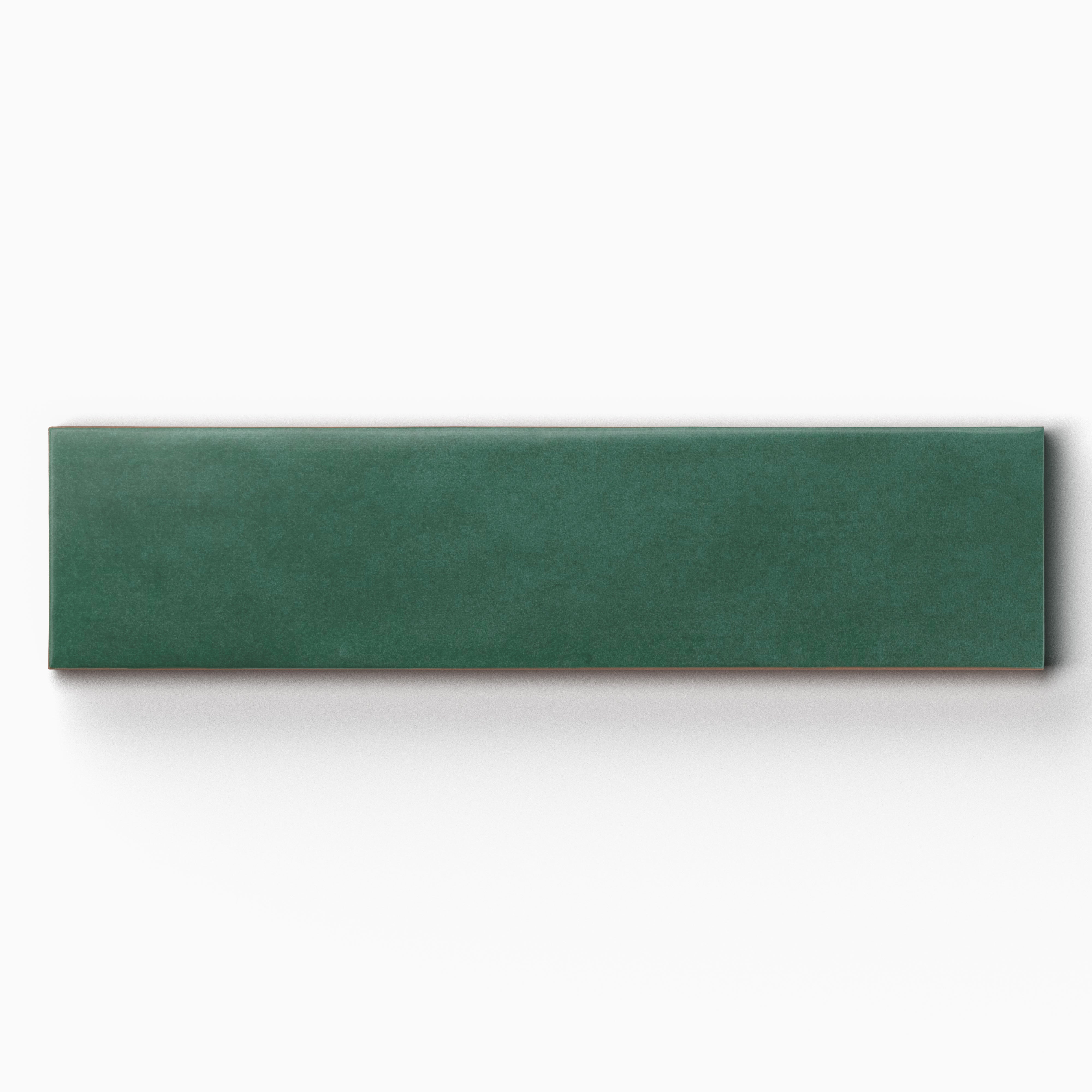 Remi 2 x 8.5 Glossy in Bosque Sample