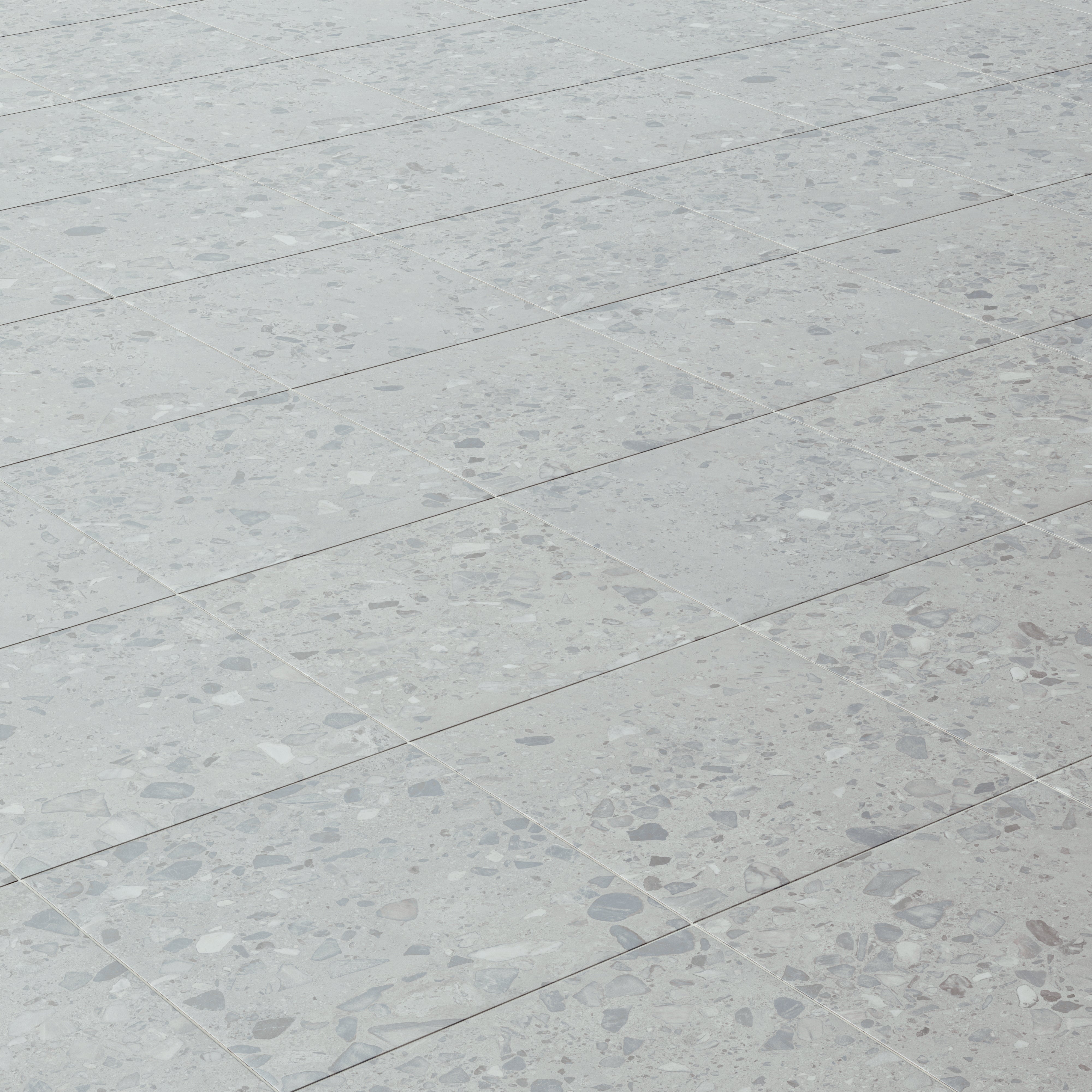 Kai 24x24 Grip Porcelain 2cm Paver Tile in Cobblestone