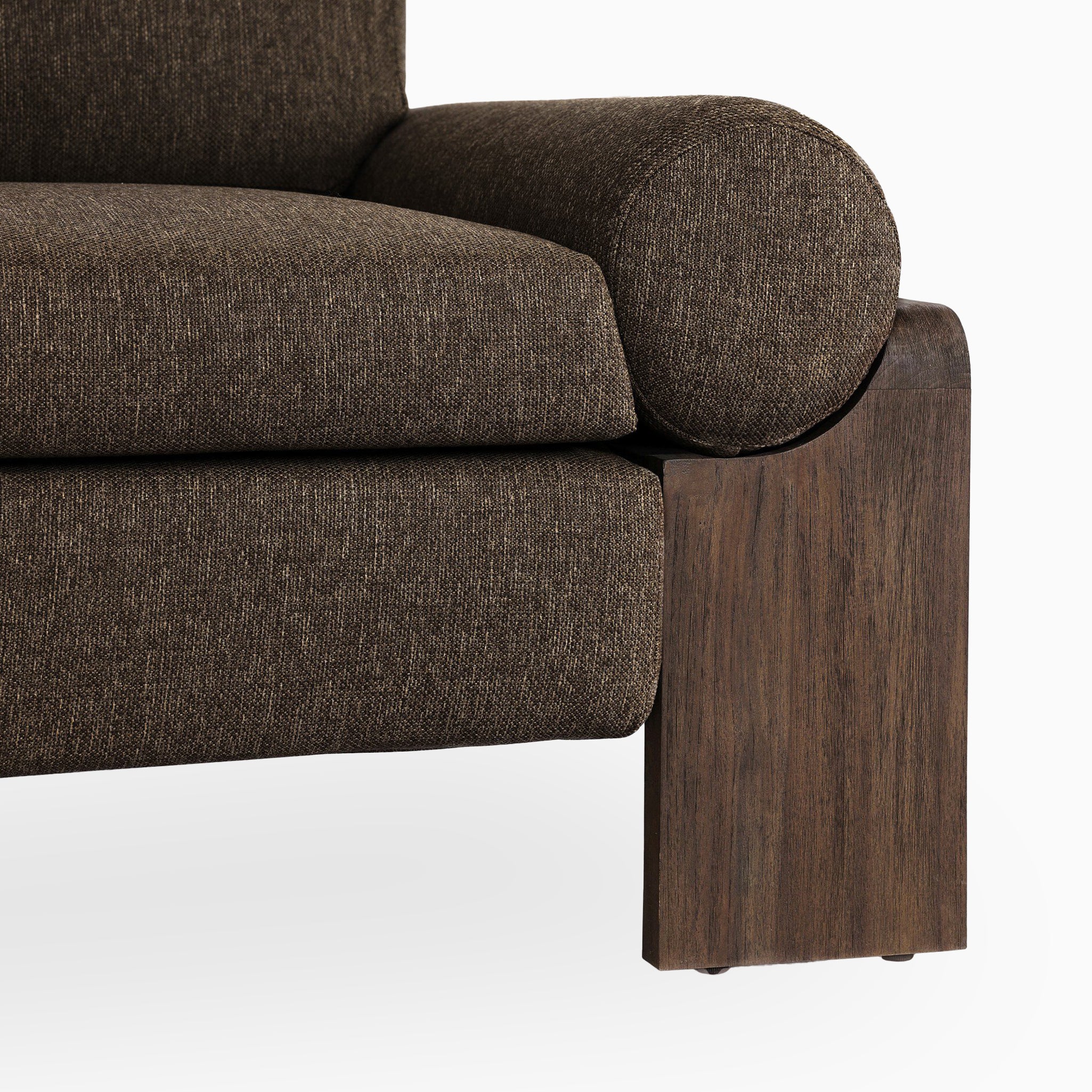 Lomara Outdoor Sofa in Ellor Brown
