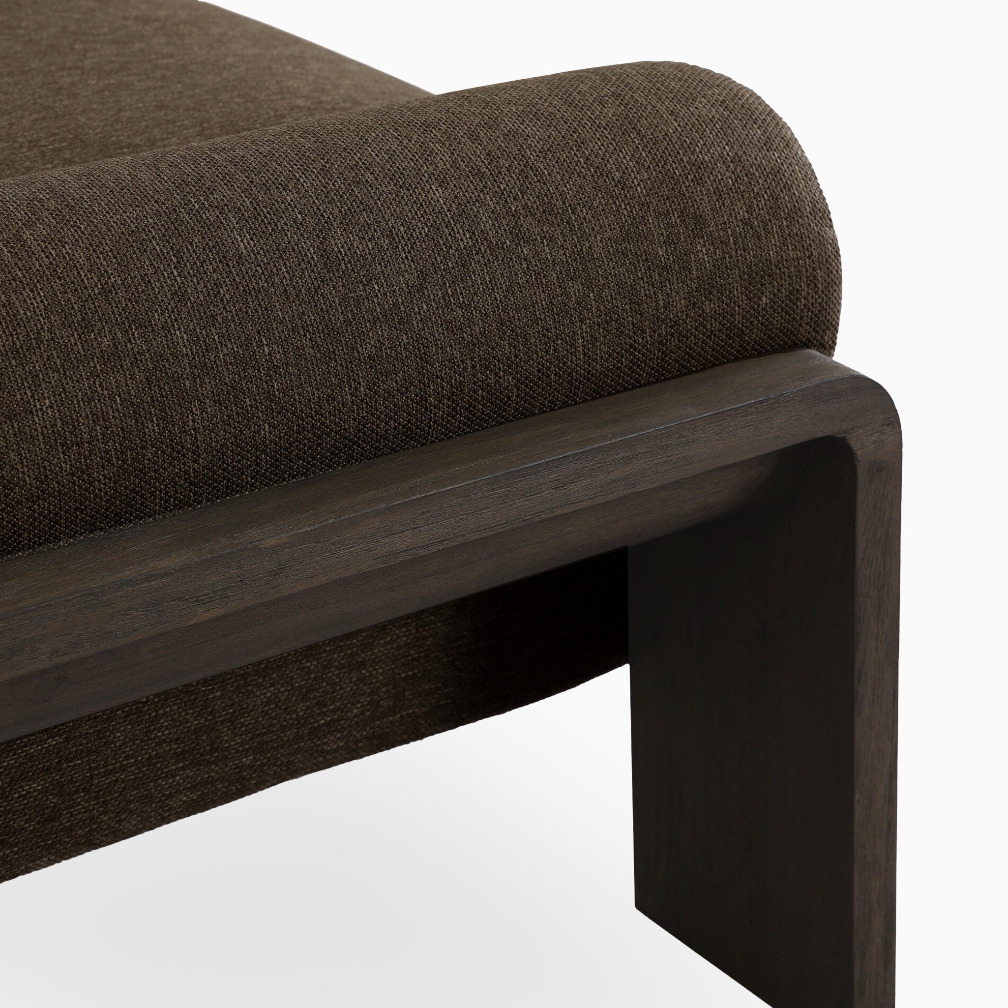 Lomara Outdoor Chair in Ellor Brown