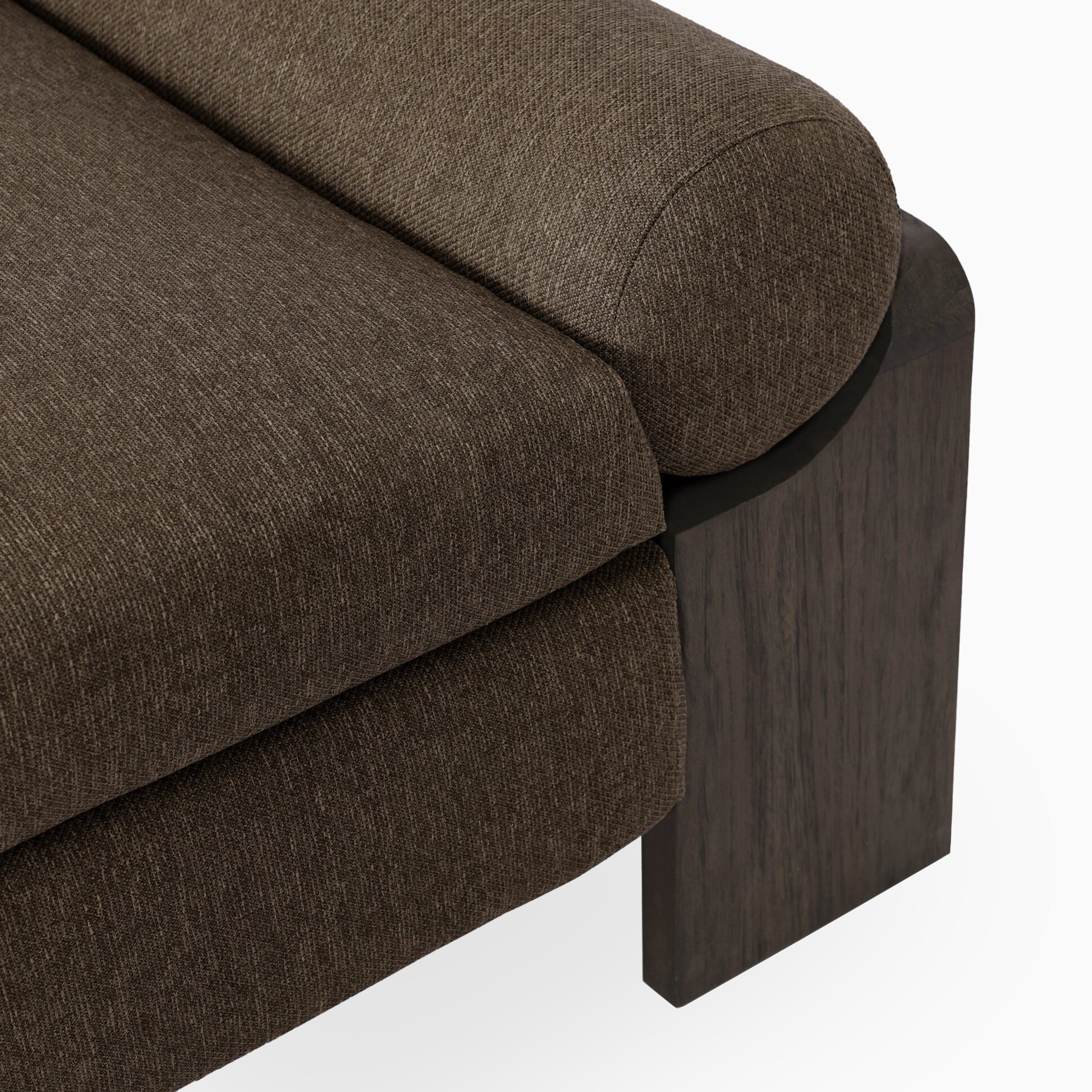 Lomara Outdoor Chair in Ellor Brown