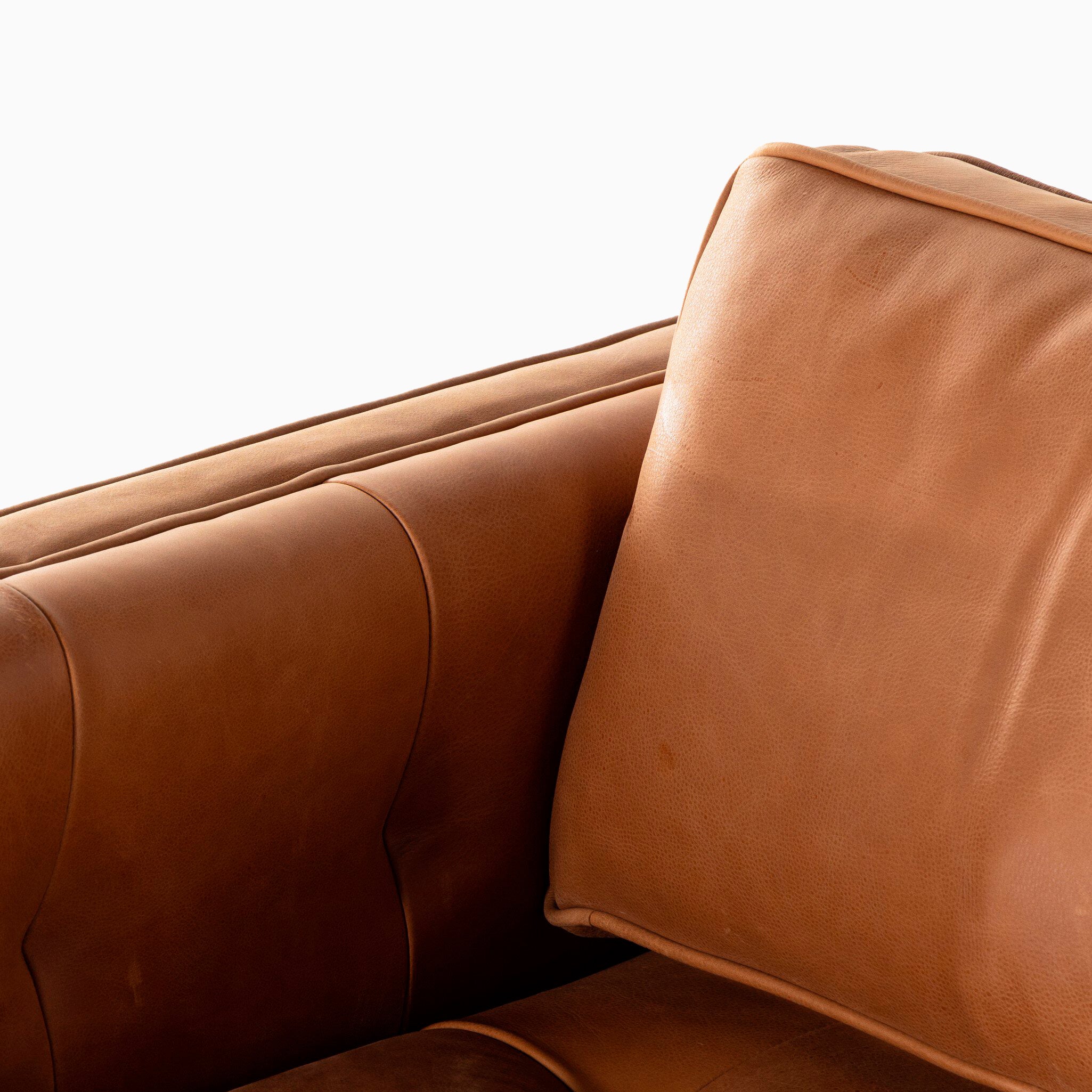 Landry Swivel Chair in Palermo Cognac