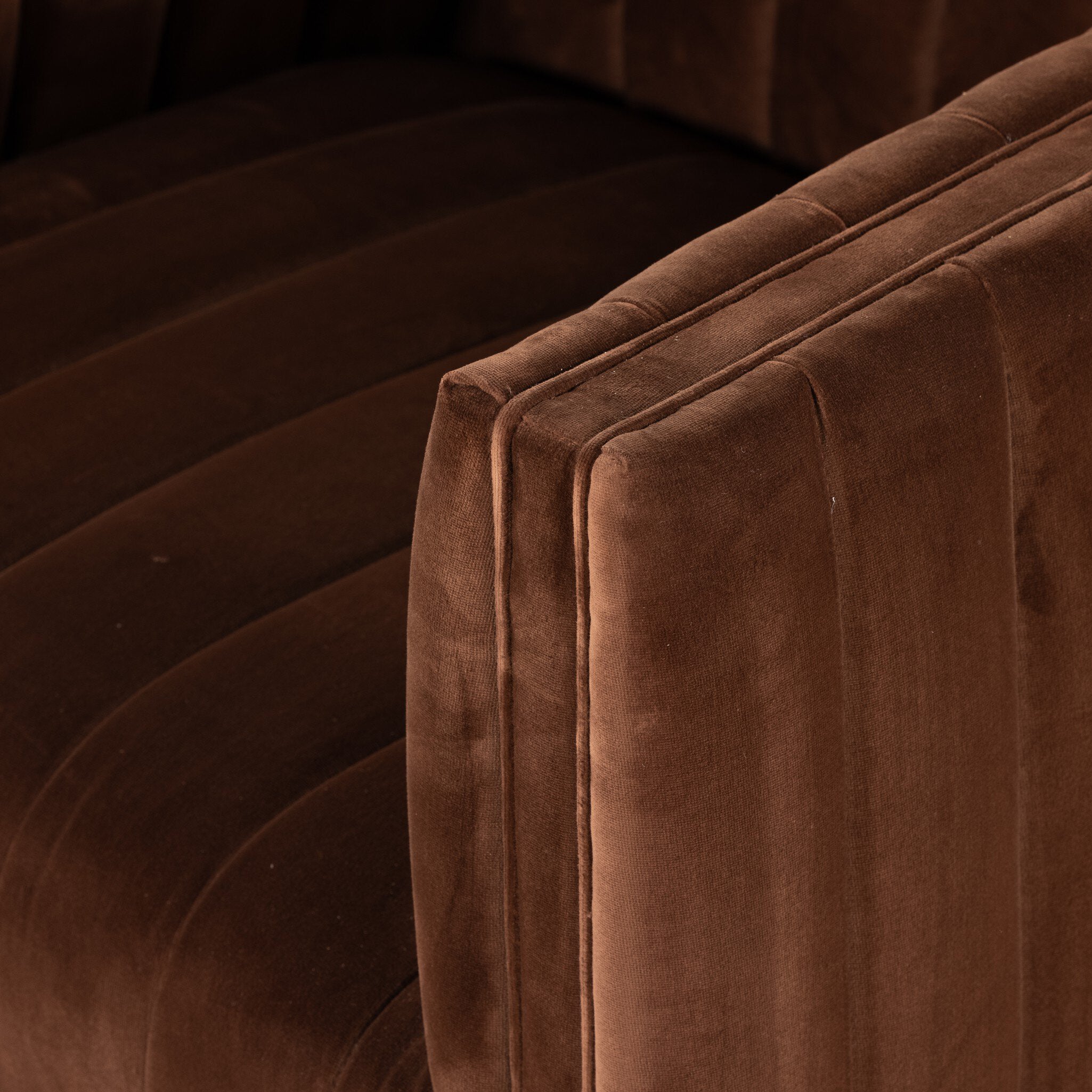Mercer Swivel Chair in Surrey Auburn