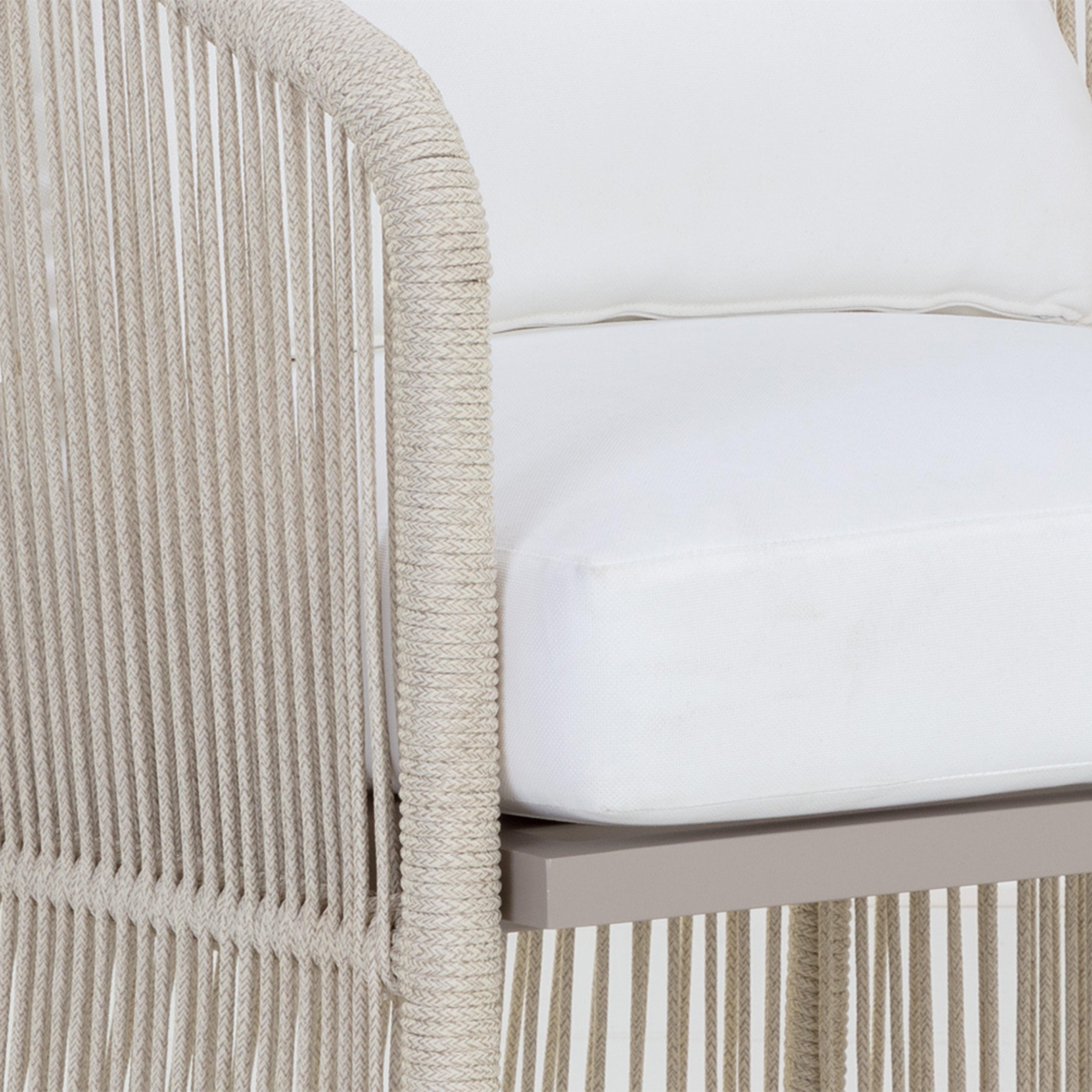 Laveo Outdoor Dining Chair in White