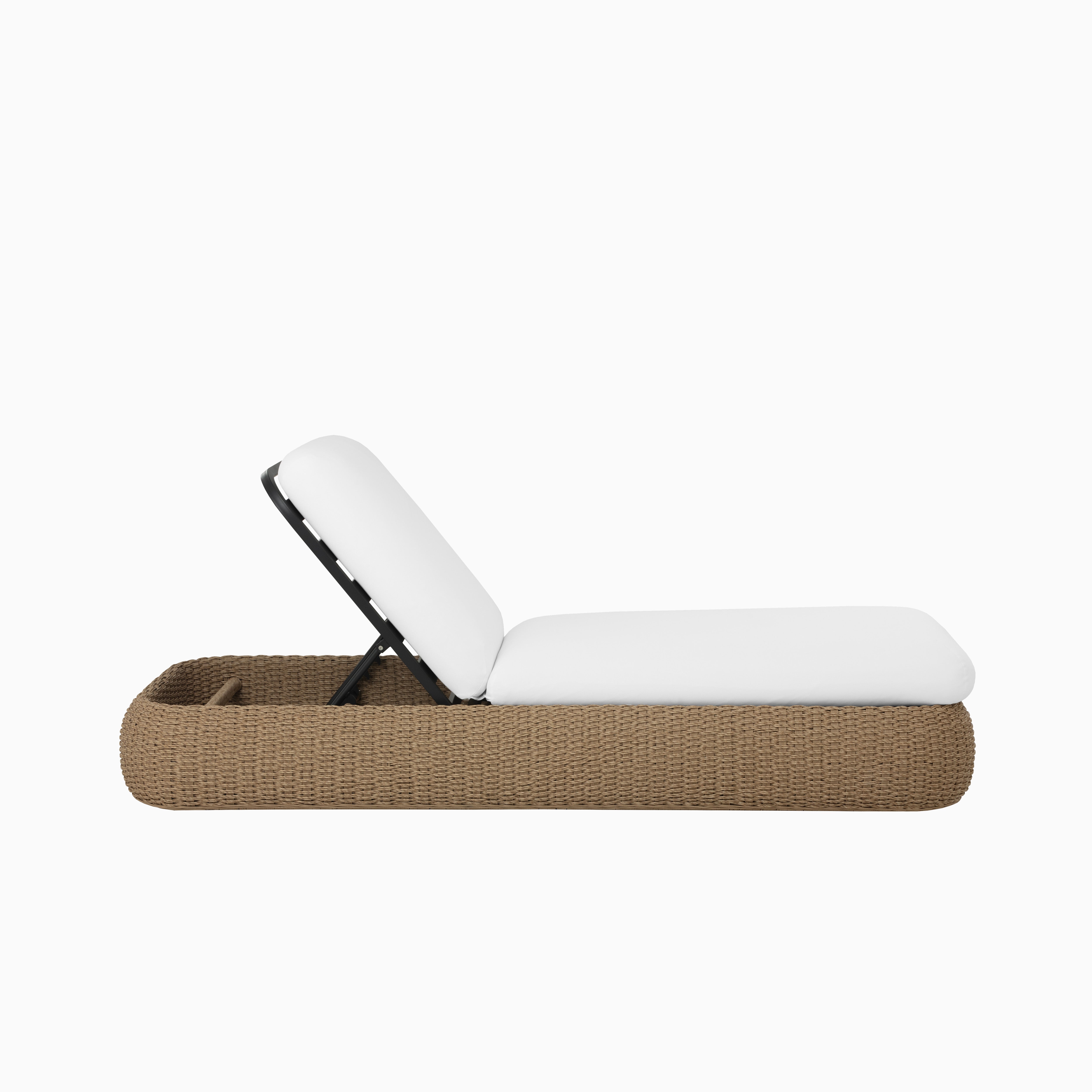 Solena Outdoor Lounger in White