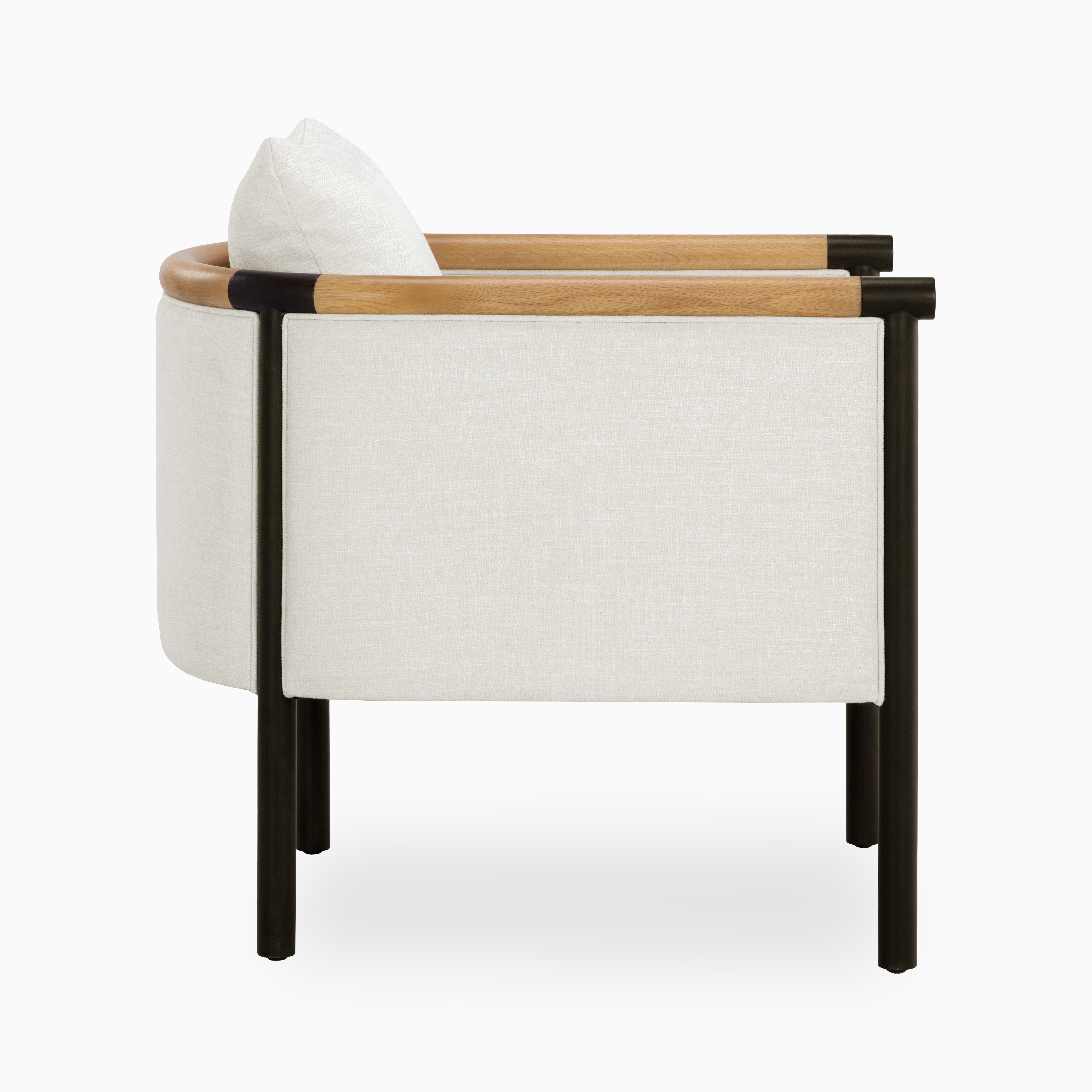 Selvarin Lounge Chair in Cream