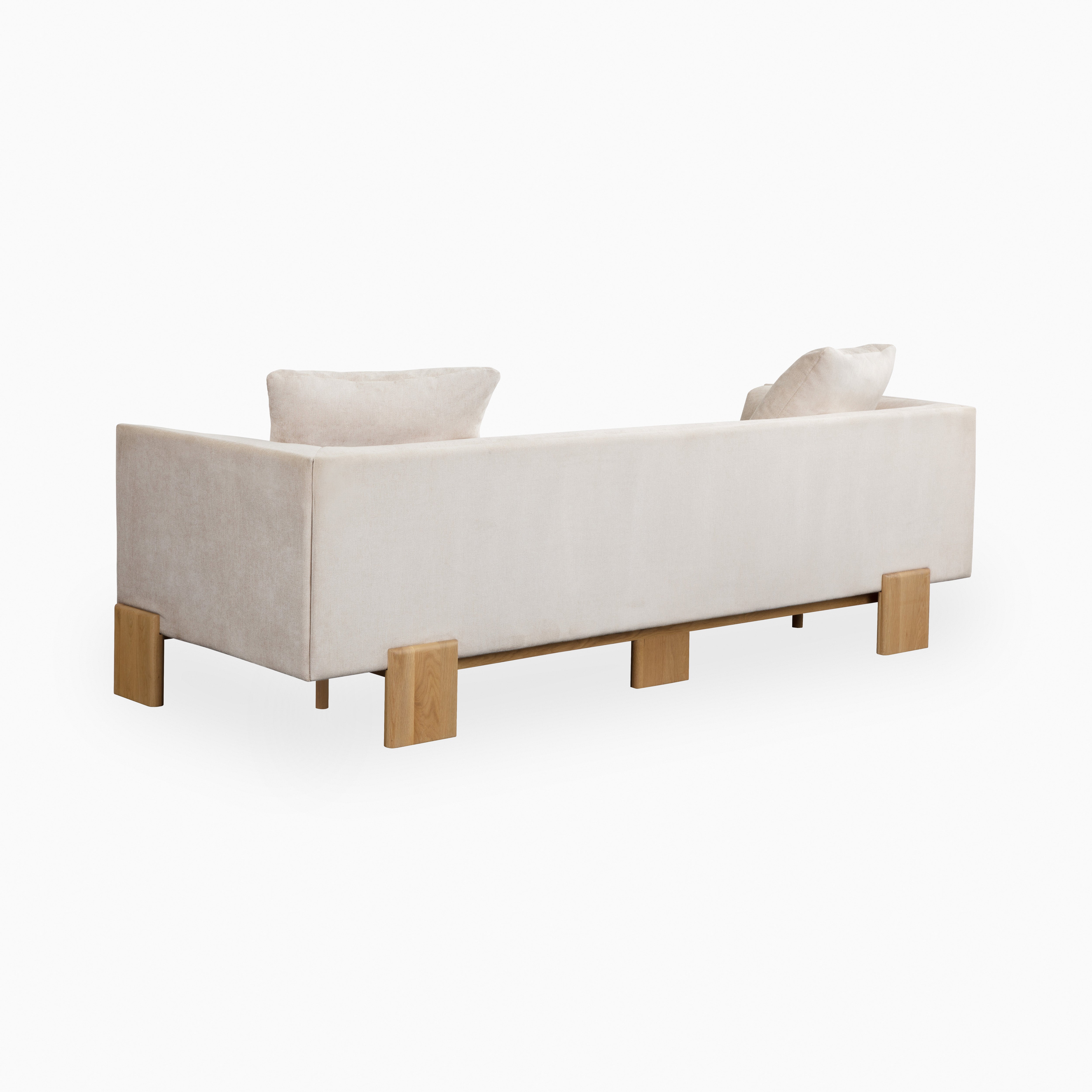 Maerelle Sofa in Cream