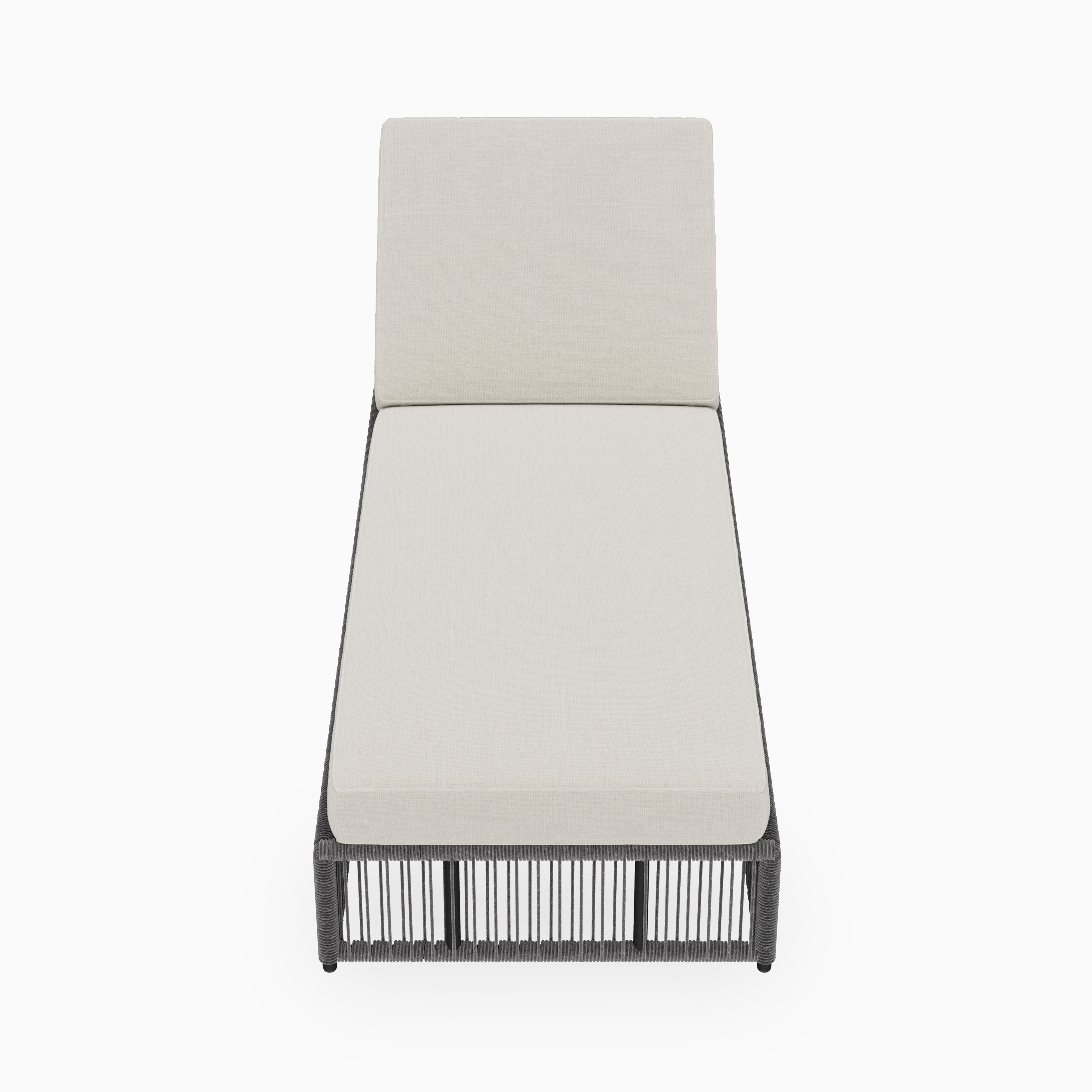 Vela Chaise Lounge