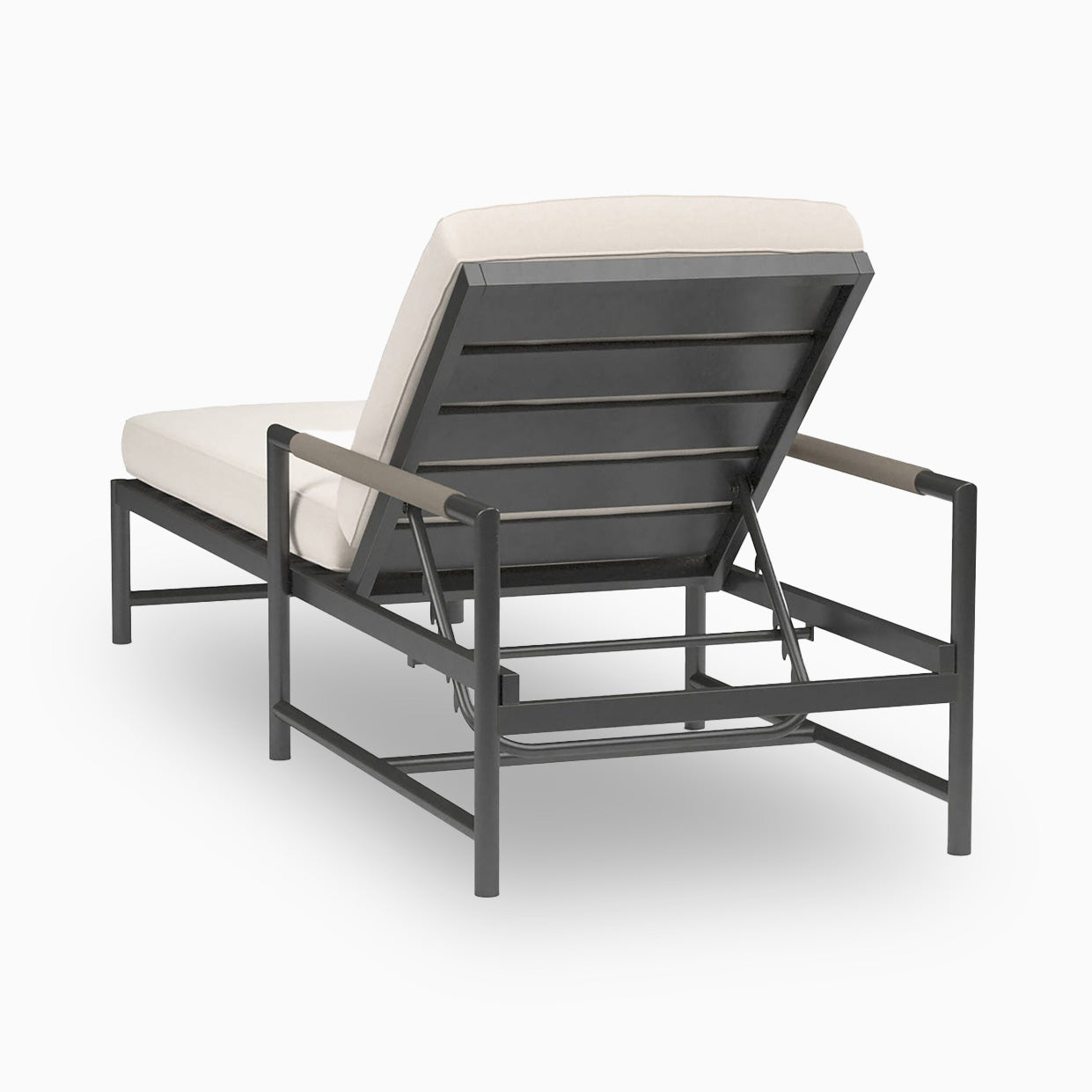 Vetra Chaise