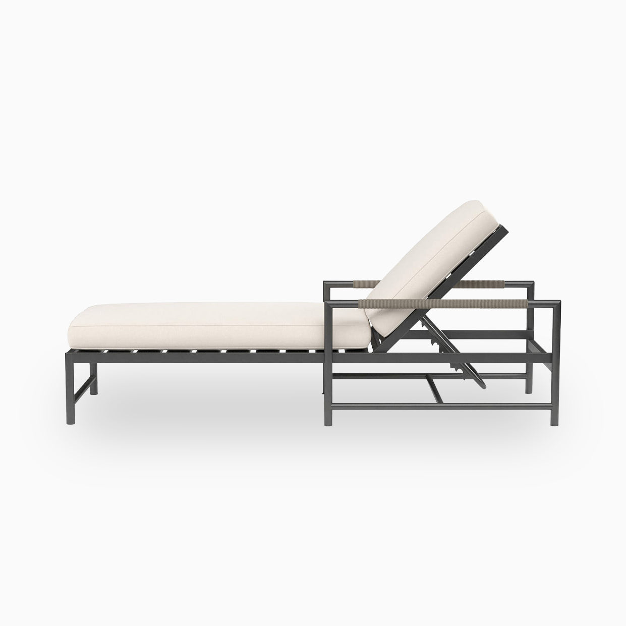 Vetra Chaise