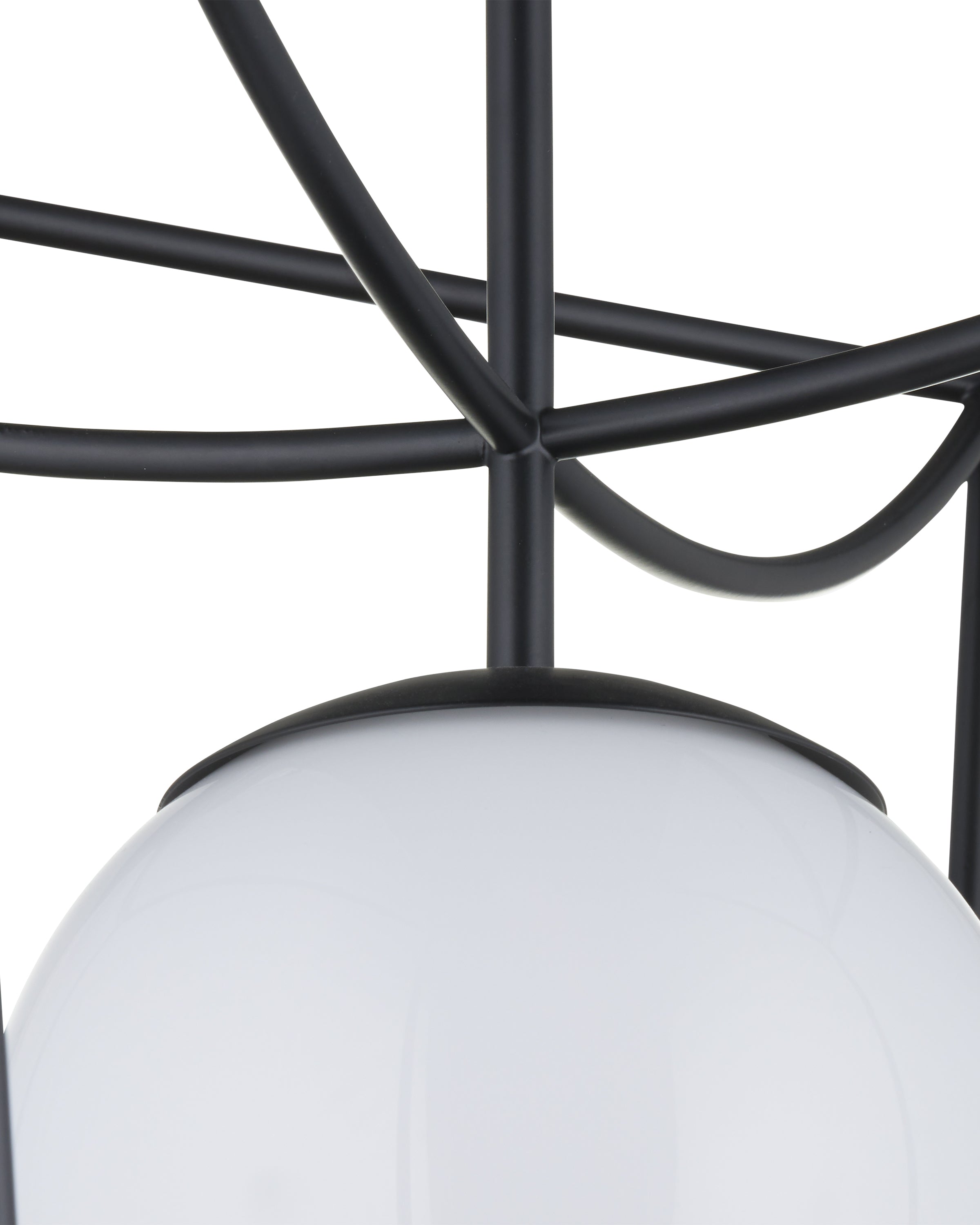 Hollis Lantern, Medium