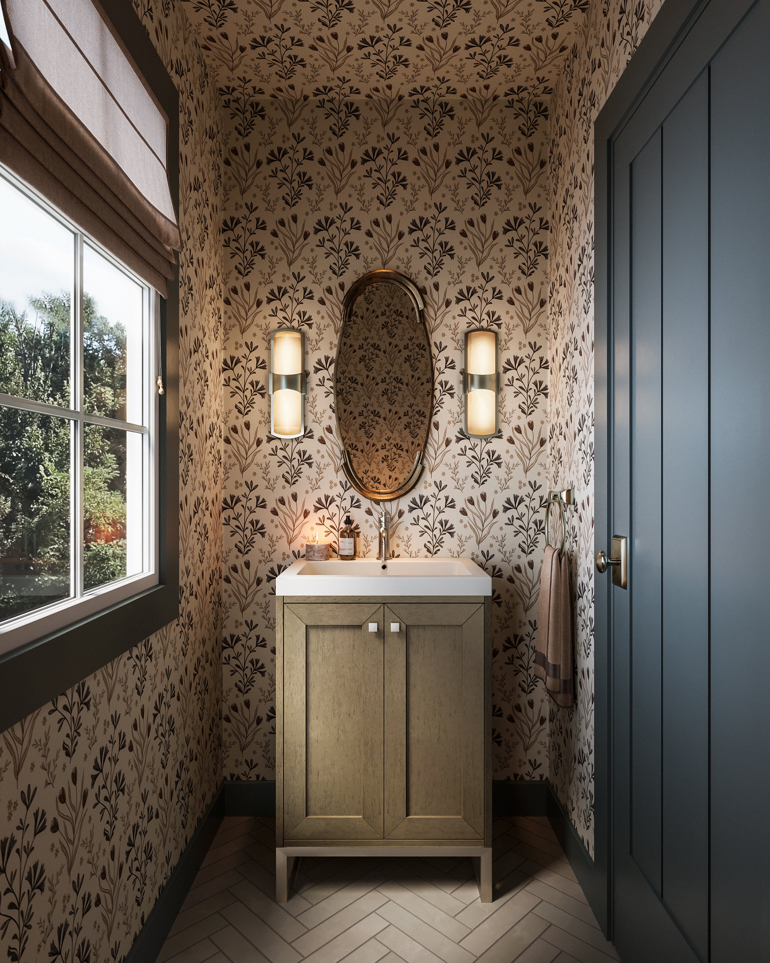 Elvynne Mirror in Antique Silver