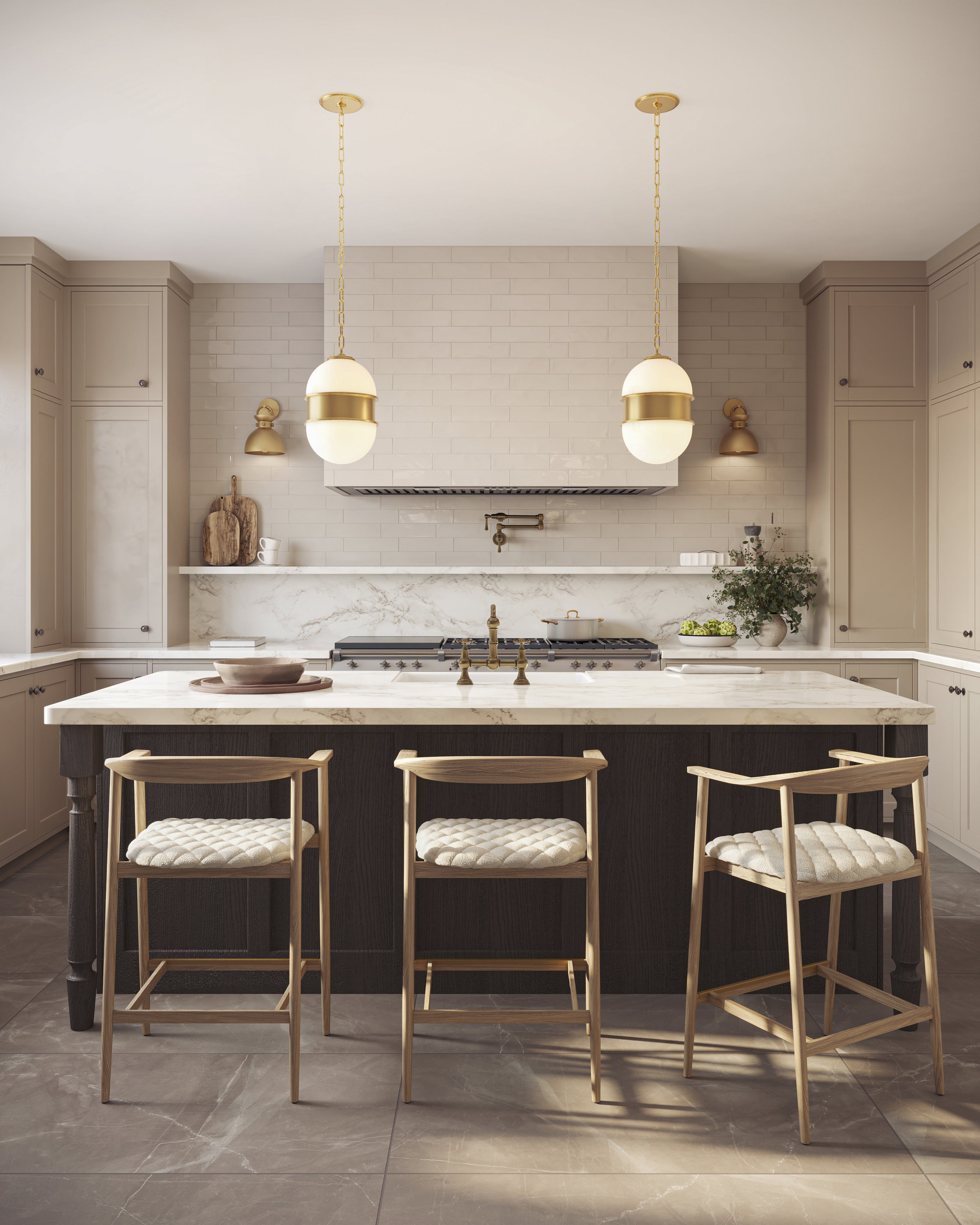 Theodore Pendant in Vintage Brass