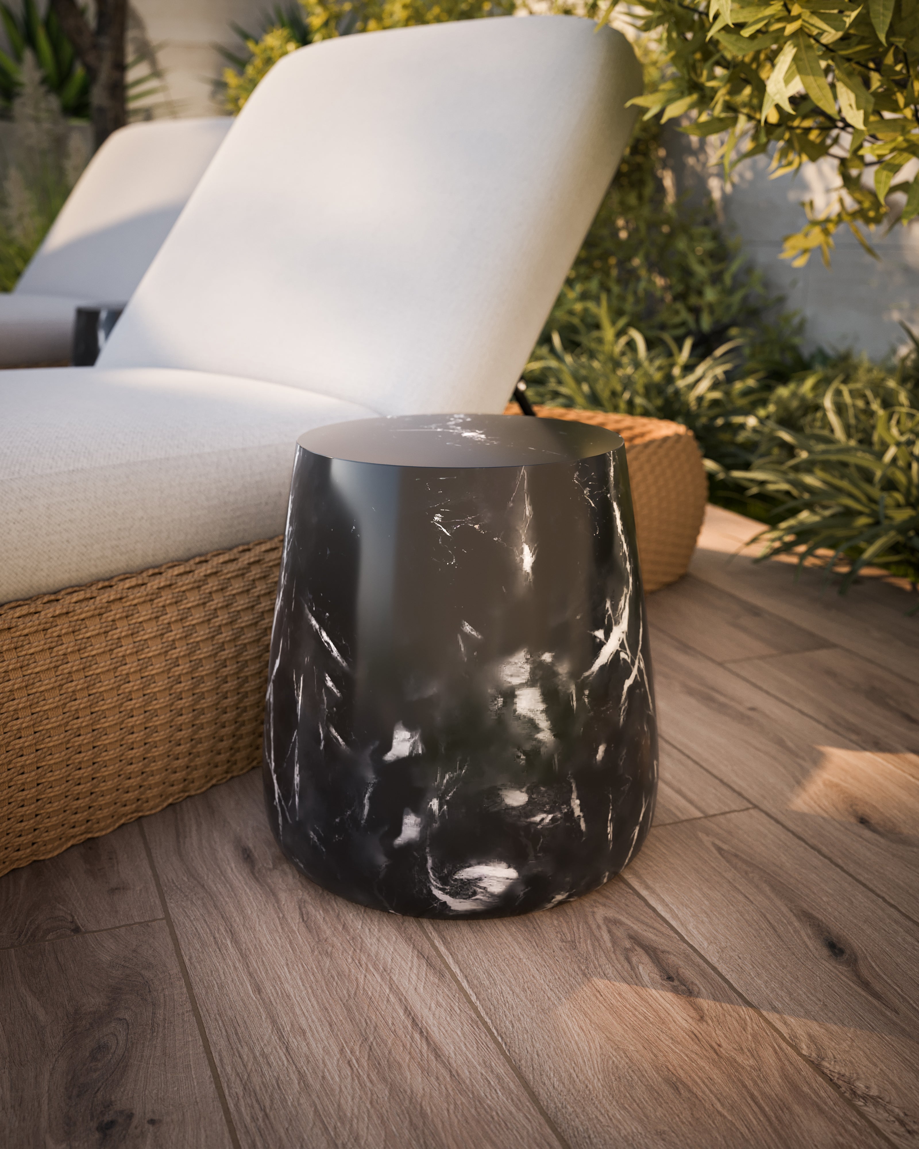 Dante Outdoor End Table in Black